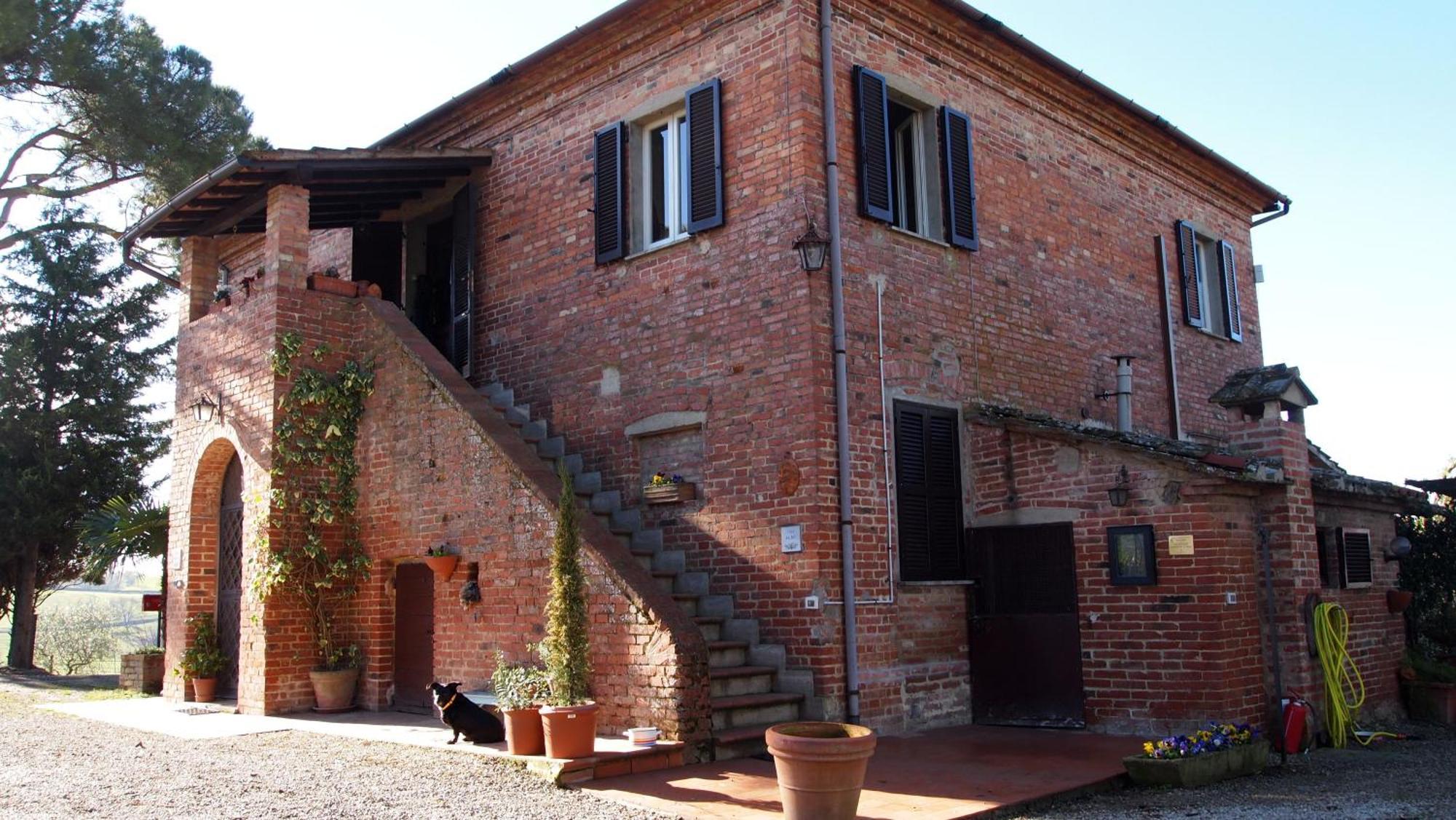 Agriturismo La Terra Valiano Exterior photo