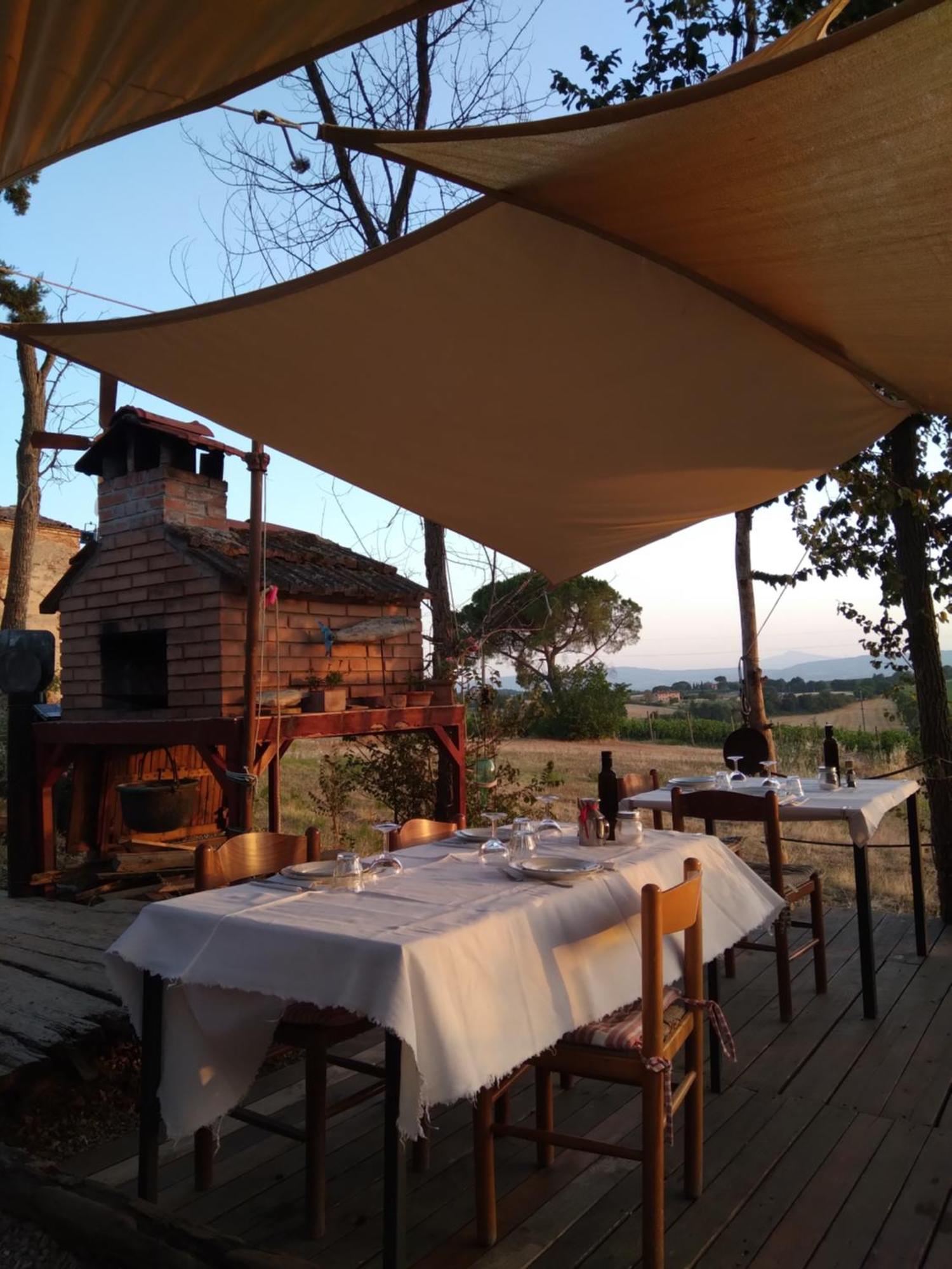 Agriturismo La Terra Valiano Exterior photo